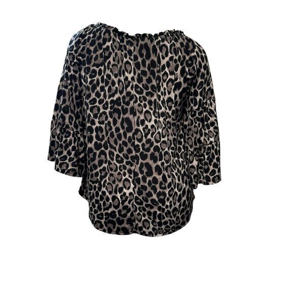 Dear Scarlett Leopard Off Shoulder Bell Sleeve Peasant Top Lightweight Stretch L - Picture 6 of 9